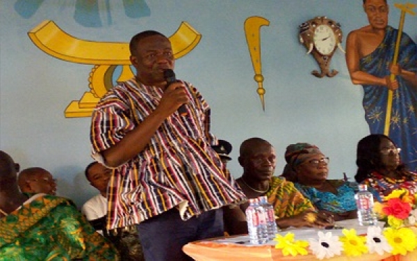Dzodze chiefs beg Akufo-Addo to reappoint Kofi Dzamesi